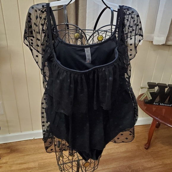 Black lace Bathing Suit - Picture 2 of 2